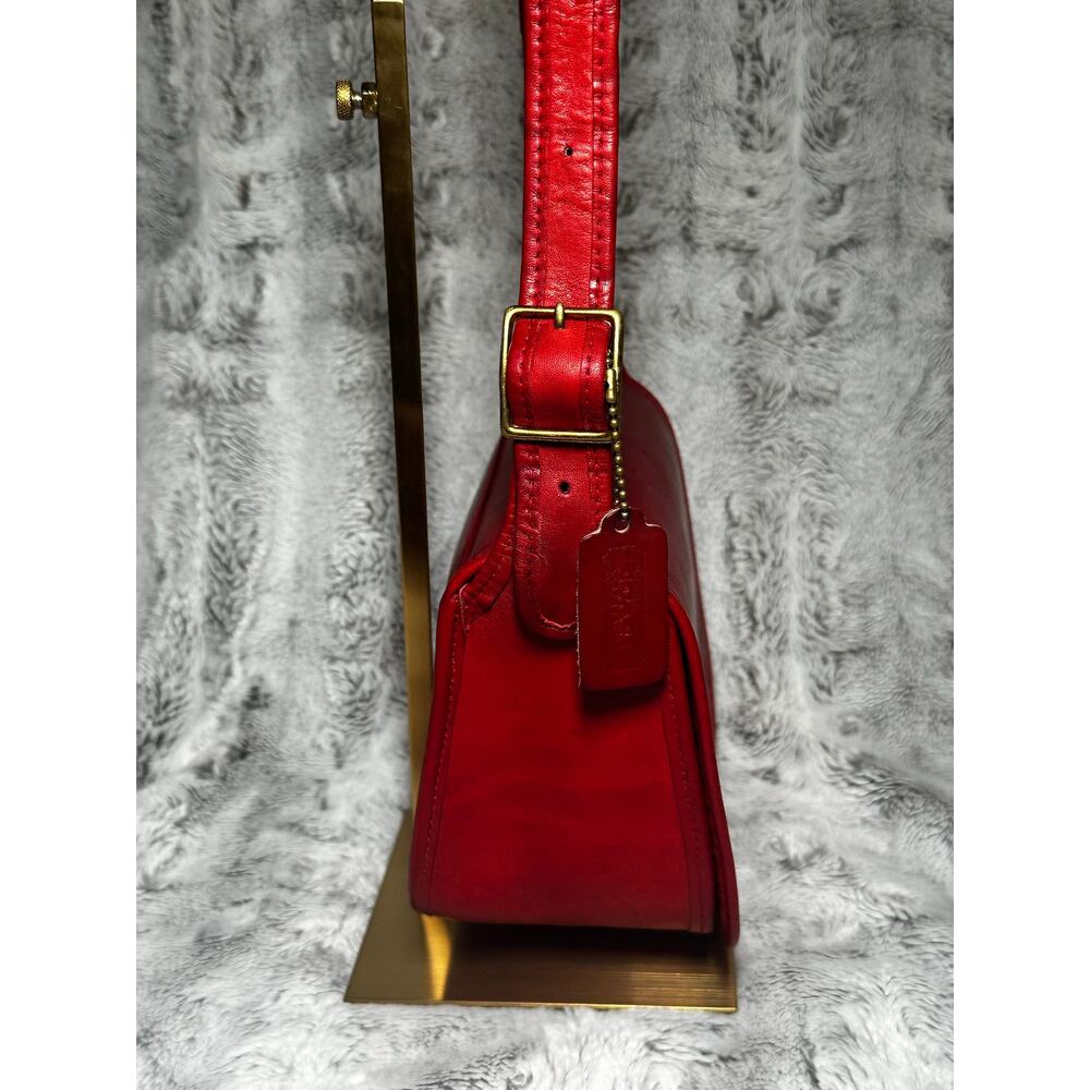 PRE-CREED Vintage Coach 9170 Classic Pouch Red Leather Metal Tag 1970s - Picture 3 of 16